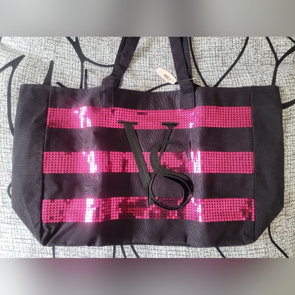 NWT Victoria's Secret Weekender Tote - Picture 1 of 5